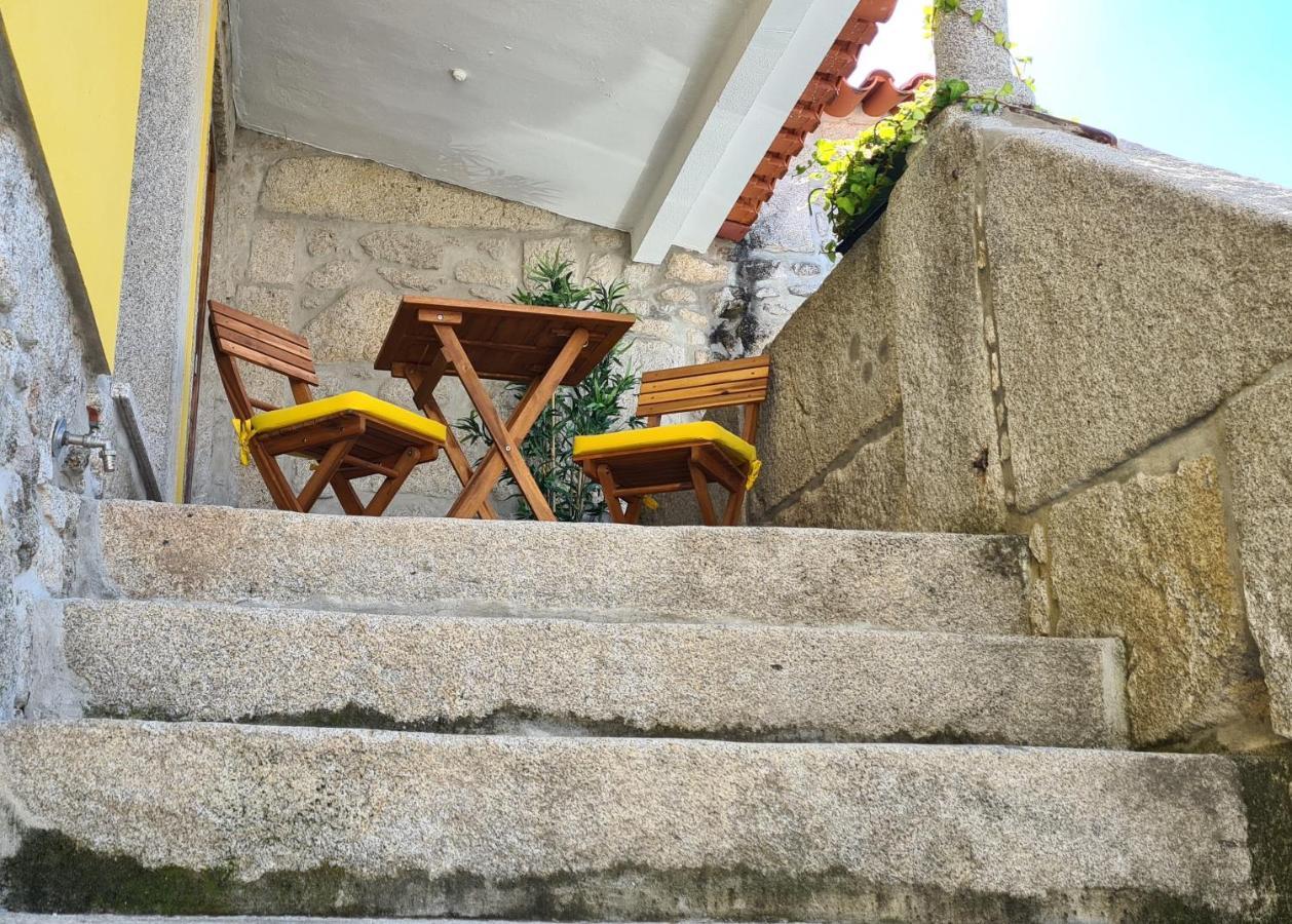 Villa Casa Beira Rio Viana do Castelo Esterno foto